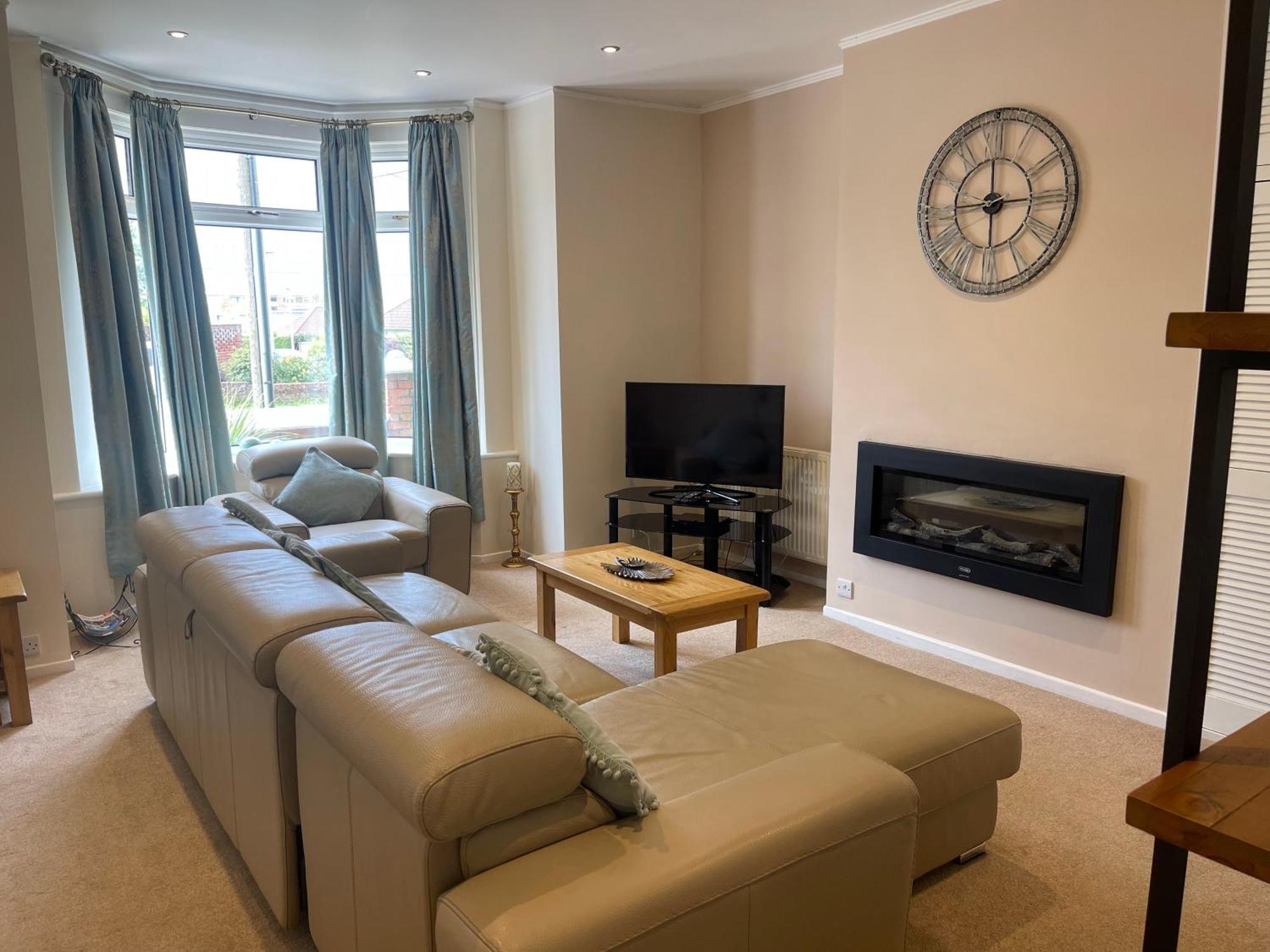 Belle-Vue Apartments Hunstanton Esterno foto